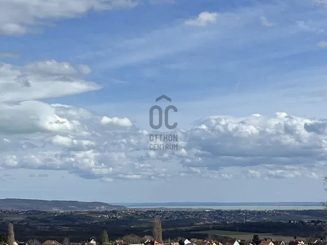 Eladó lakás Hévíz