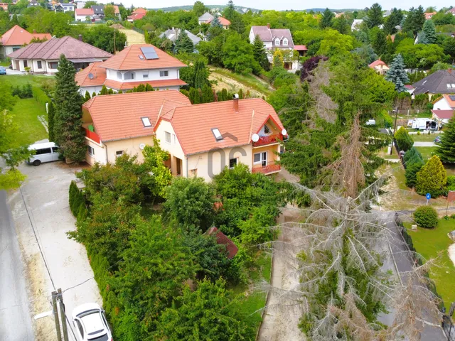Eladó ház Keszthely, Kertváros 214 nm