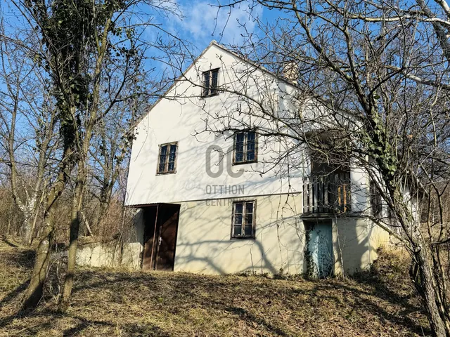 Eladó ház Hollád 40 nm