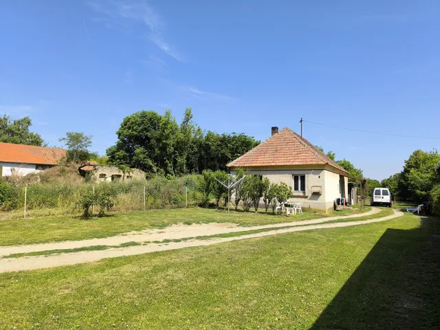 Eladó ház Kisgörbő 72 nm