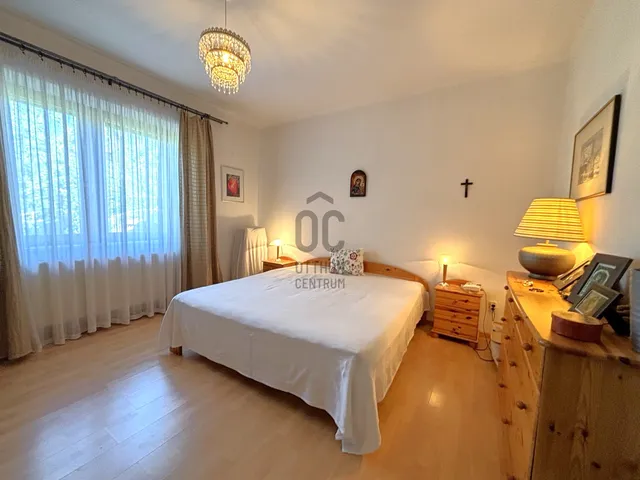 Eladó nyaraló Balatonboglár 120 nm