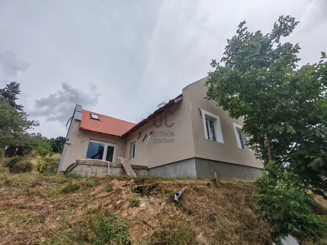 Eladó ház Cserszegtomaj 256 nm