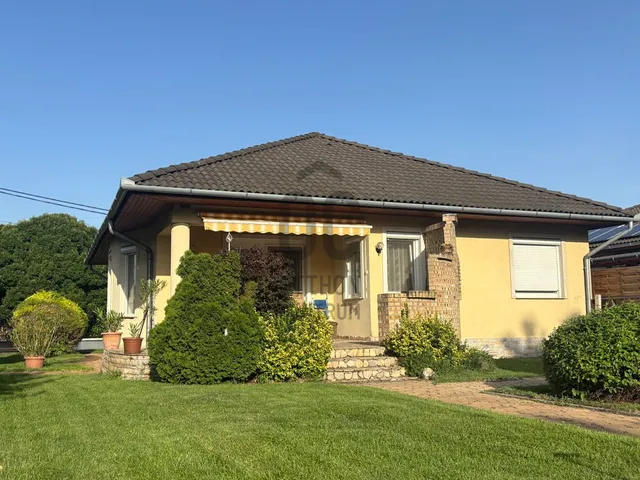 Eladó ház Debrecen, Józsa 102 nm