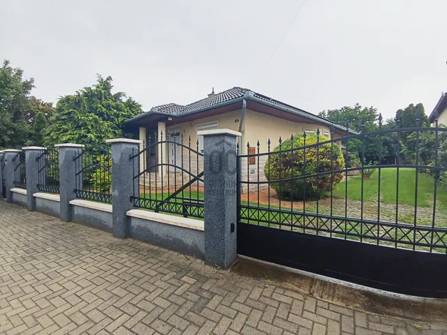 Eladó ház Debrecen, Józsa 102 nm