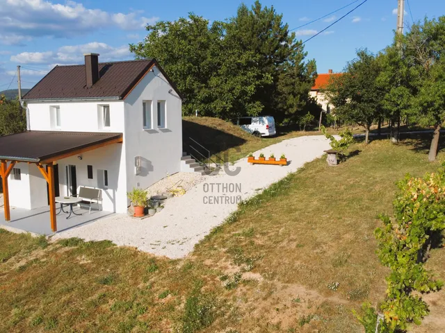 Eladó üdülő és hétvégi ház Cserszegtomaj 60 nm