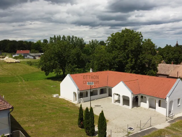 Eladó ház Galambok 143 nm