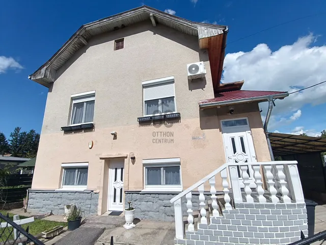 Eladó ház Balatonmáriafürdő 252 nm