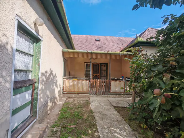 Eladó ház Lengyeltóti 140 nm