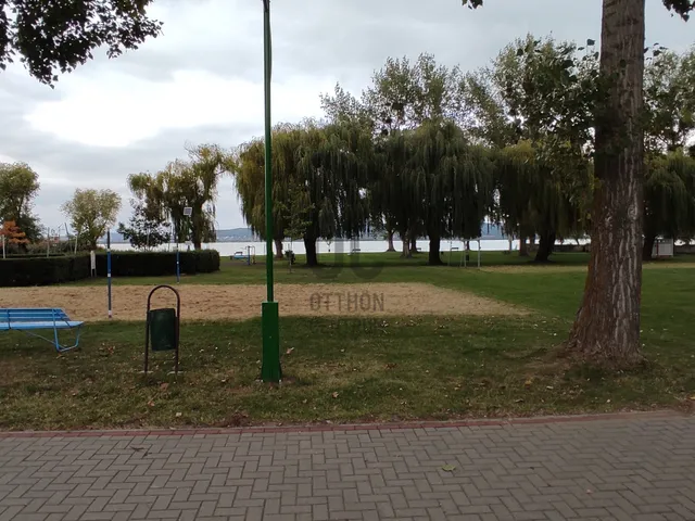 Eladó ház Balatonberény 545 nm