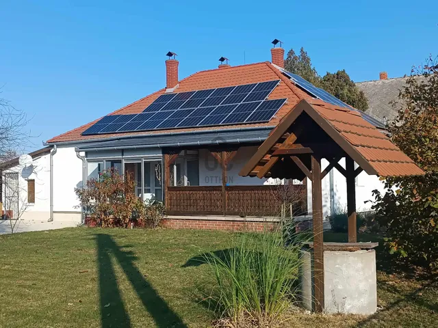 Eladó nyaraló Balatonfenyves 1478 nm