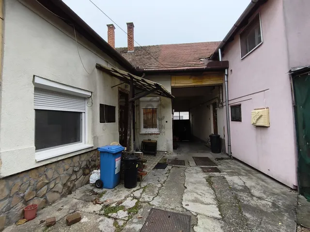 Eladó lakás Kaposvár, Donner 66 nm