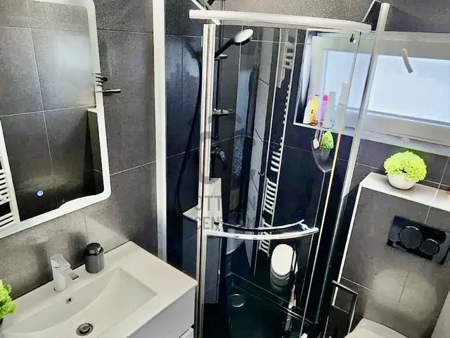 Eladó üdülő és hétvégi ház Balatonmáriafürdő 30 nm