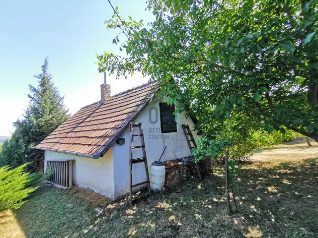 Eladó üdülő és hétvégi ház Alsópáhok 35 nm