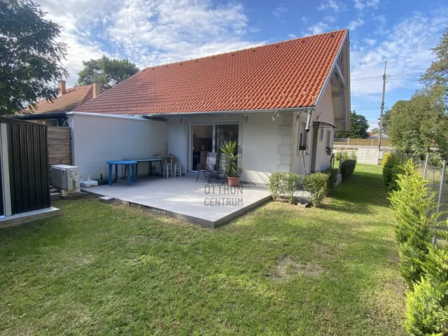 Eladó üdülő és hétvégi ház Balatonfenyves 50 nm