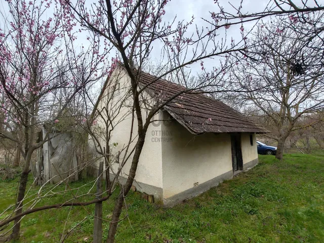 Eladó üdülő és hétvégi ház Nikla 25 nm