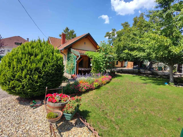 Eladó ház Balatonboglár 67 nm