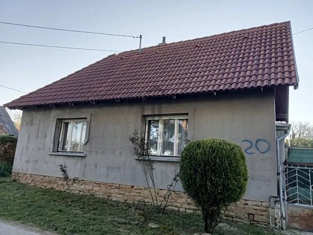 Eladó ház Rezi 80 nm