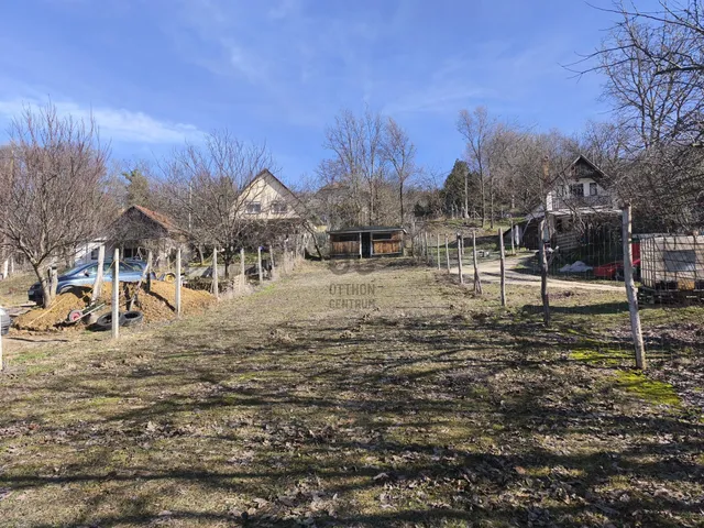 Eladó telek Kereki 965 nm