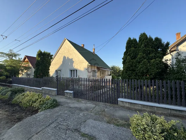 Eladó ház Balatonföldvár 99 nm