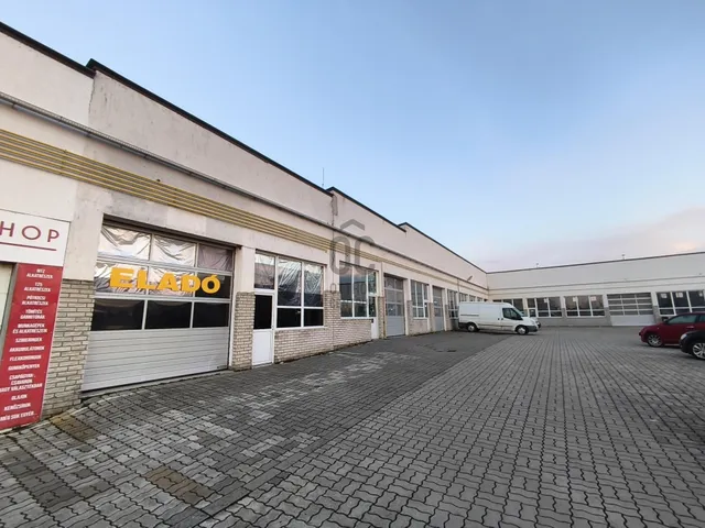 Eladó kereskedelmi és ipari ingatlan Marcali 1963 nm