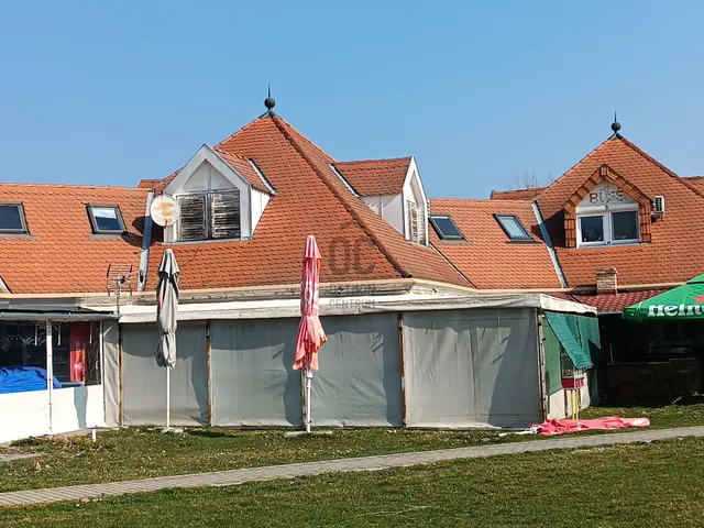 Eladó kereskedelmi és ipari ingatlan Gyenesdiás 122 nm