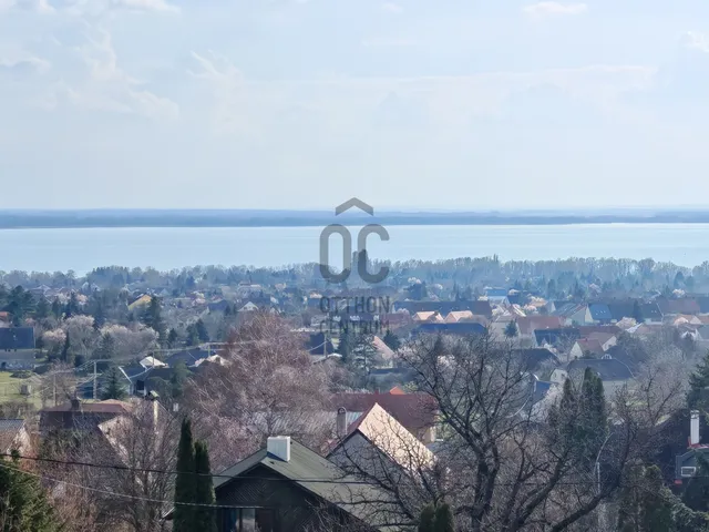 Eladó ház Vonyarcvashegy 130 nm