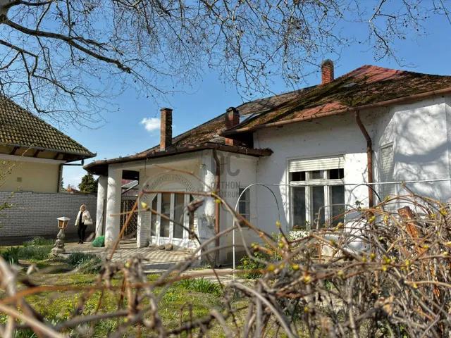 Eladó üdülő és hétvégi ház Balatonboglár 130 nm