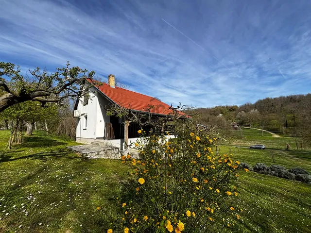 Eladó üdülő és hétvégi ház Zalaszentlászló 45 nm