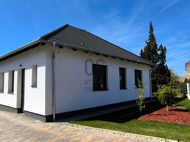 Eladó ház Hévíz 195 nm