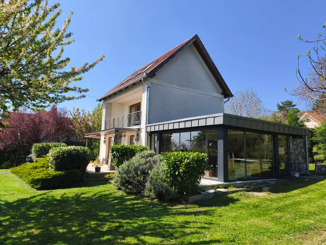 Eladó üdülő és hétvégi ház Ábrahámhegy 145 nm