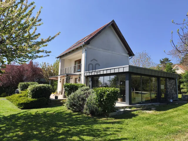 Eladó üdülő és hétvégi ház Ábrahámhegy 132 nm