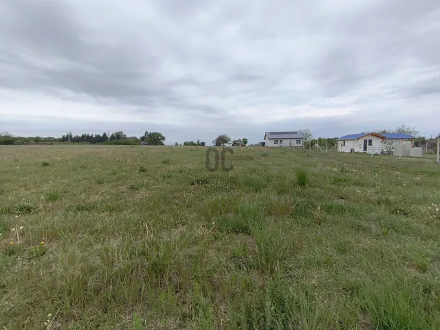 Eladó telek Balatonlelle 2208 nm