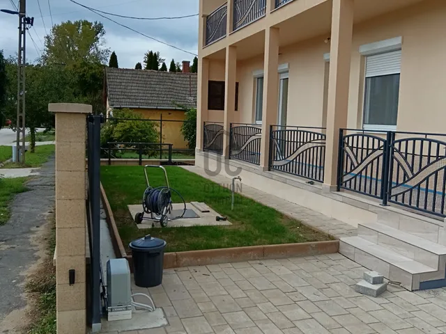 Eladó lakás Balatonboglár 99 nm