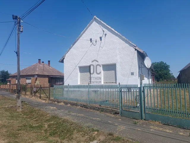 Eladó ház Szőkedencs 76 nm