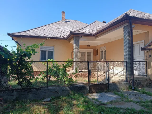 Eladó ház Buzsák 110 nm