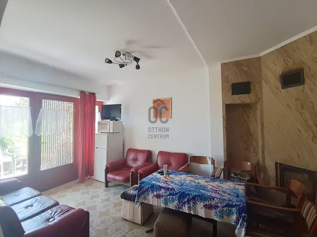 Eladó nyaraló Balatonboglár 100 nm