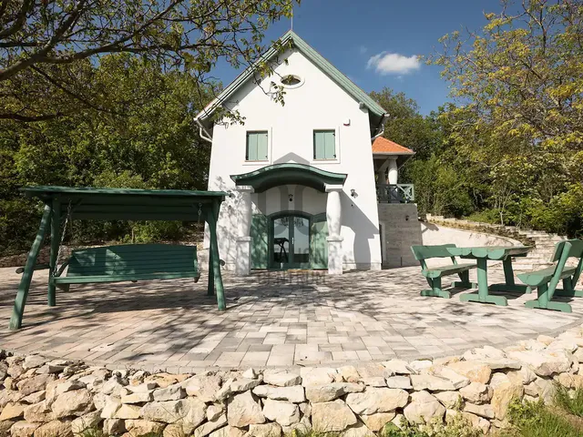 Eladó nyaraló Pécsely 110 nm