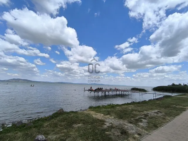 Eladó nyaraló Fonyód 25 nm