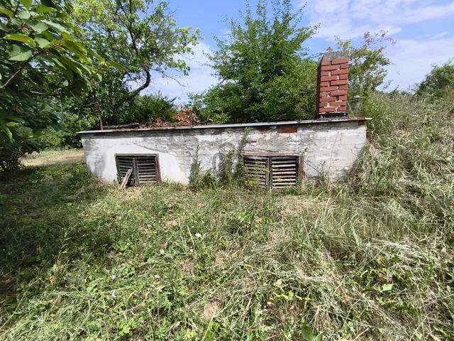 Eladó nyaraló Balatonberény 20 nm
