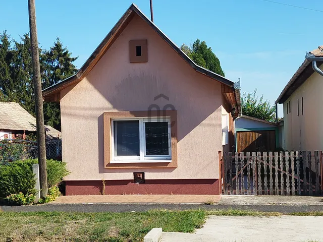 Eladó ház Balatonújlak 55 nm
