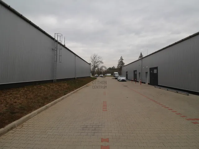 Kiadó kereskedelmi és ipari ingatlan Kistarcsa 483 nm