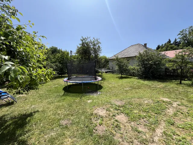 Eladó ház Gödöllő, Fenyves 141 nm