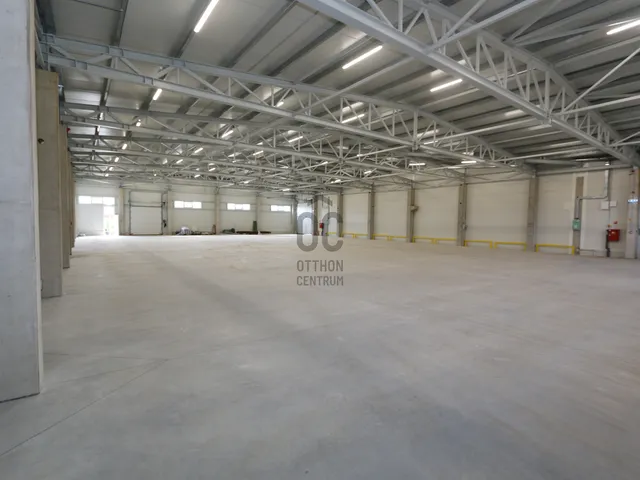 Kiadó kereskedelmi és ipari ingatlan Göd 1026 nm