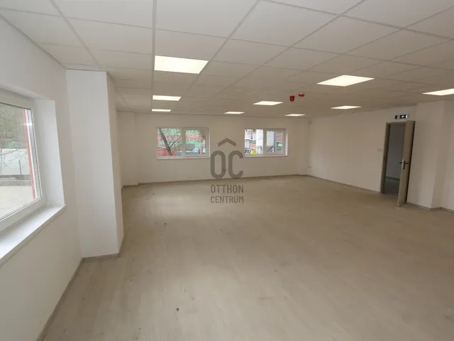 Kiadó kereskedelmi és ipari ingatlan Göd 140 nm