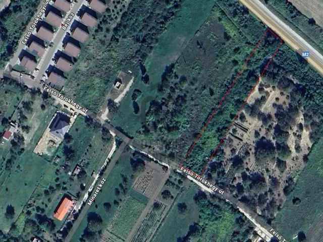 Eladó telek Vác 1590 nm
