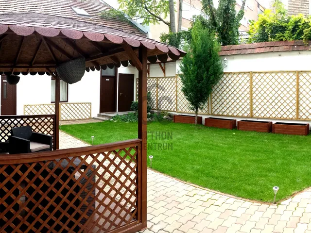 Eladó telek Budapest VIII. kerület 300 nm