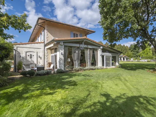 Eladó ház Isaszeg 333 nm