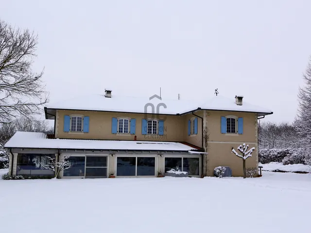 Eladó ház Isaszeg 333 nm