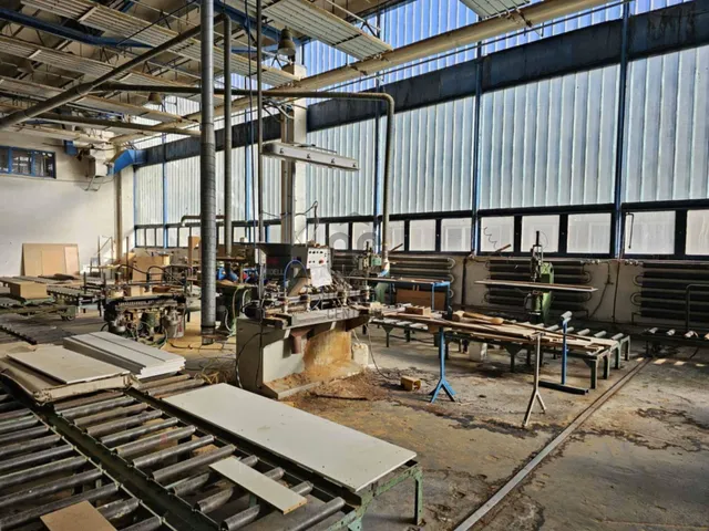 Eladó kereskedelmi és ipari ingatlan Encs 15100 nm