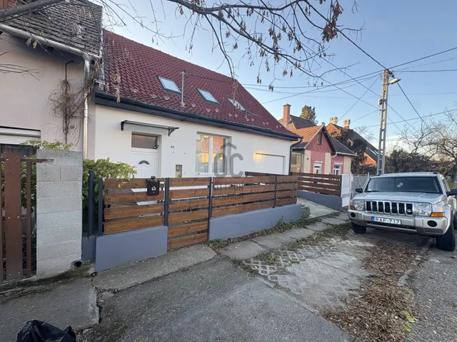 Eladó ház Budapest XVI. kerület, Rákosszentmihály 137 nm